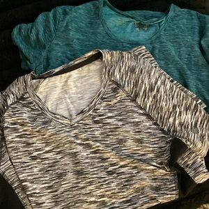 Lot of (2) Game Time & 32 Degrees Women's Teal and Gray Short Sleeve Tees